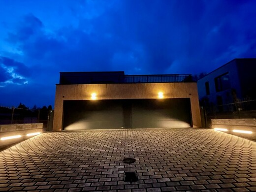 1_Velke_Popovice_RD_B_venek (3).jpg